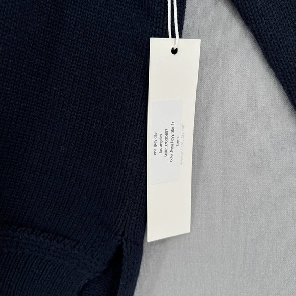 ONE GREY DAY Sweater Womens Small Navy White Crew neck Pullover Stripe Accent - Picture 9 of 9